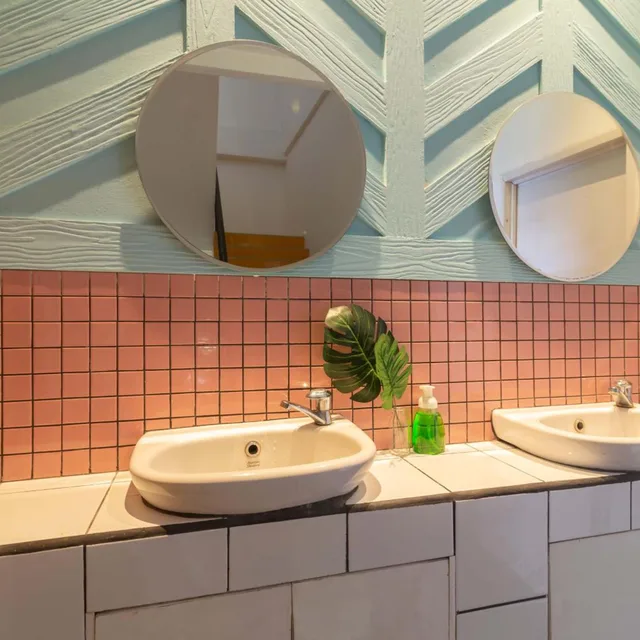 سكن مشترك مختلط بثمانية أسرّة، Wonderloft Hostel 2/4