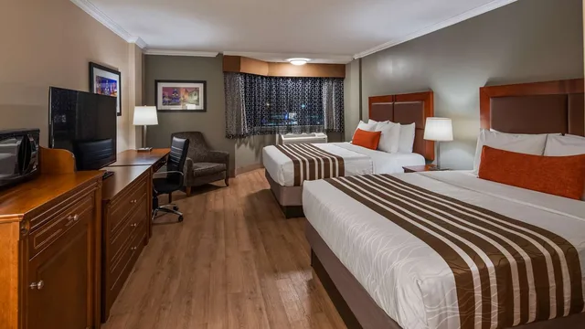 غرفة بسريرين كوين، Best Western Plus Ottawa City Centre 1/10