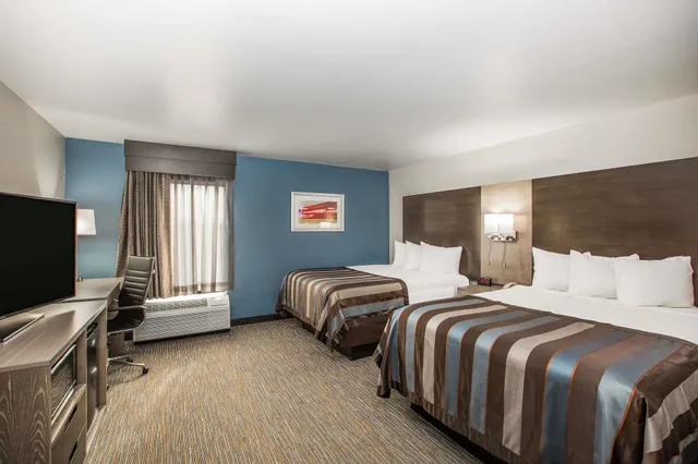 غرفة بسريرين كوين لذوي الإعاقة، Wingate by Wyndham Louisville Fair and Expo 1/4