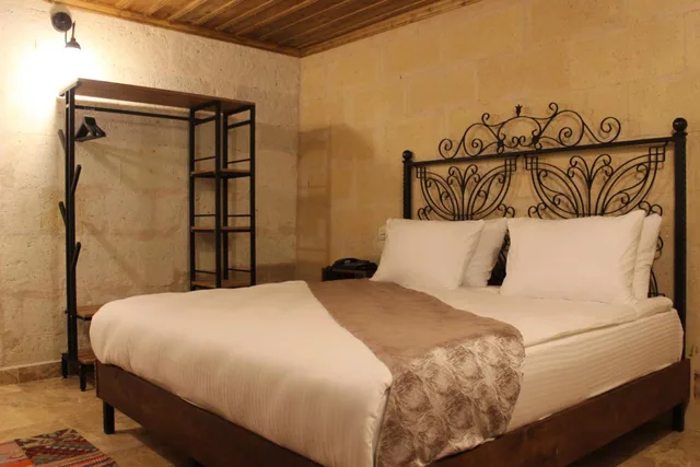 جناح جونيور، Kayra cave suites 1/10