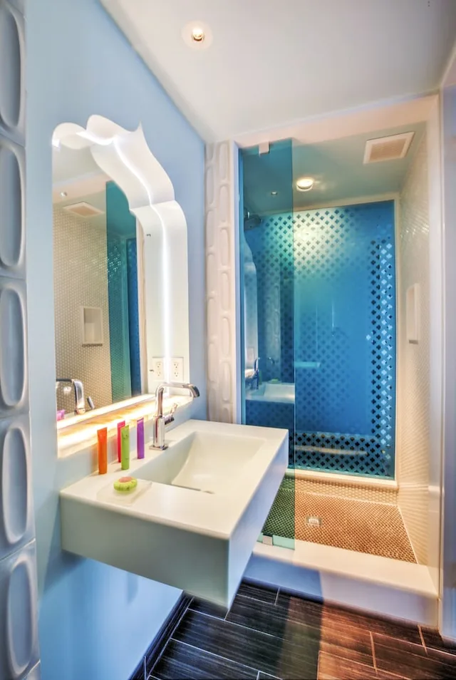 Gold, Studio, Suite, Queen Bed, Dream South Beach by Hyatt 4/6
