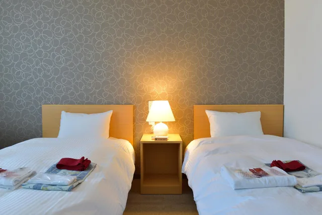 غرفة قياسية بسريرين منفصلين، Sun Plaza Hotel Fuji Lake Yamanaka 3/7