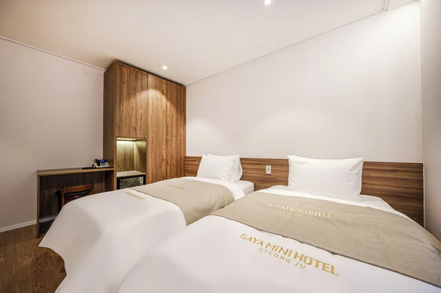 غرفة سوبيريور بسريرين منفصلين في الملحق، GAYA MINI HOTEL 1/5