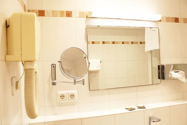 غرفة اقتصادية بسريرين منفصلين، Isar City Hotel 8/8