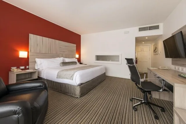 غرفة بريميوم بسرير كينج بإطلالة على المدينة، Crowne Plaza Lima 4/10