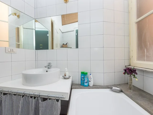 شقة بسرير كوين وسريرين منفصلين بشرفة بغرفتي نوم، RSH Ara Pacis Terrace Apartment 9/10