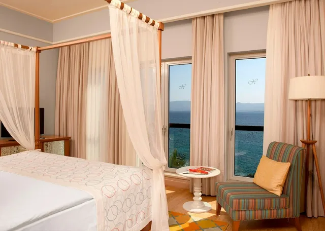 جناح، Xanadu Island 1/1