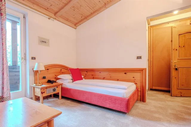 غرفة أساسية مفردة بسرير فردي، Sporthotel Teresa 2/6