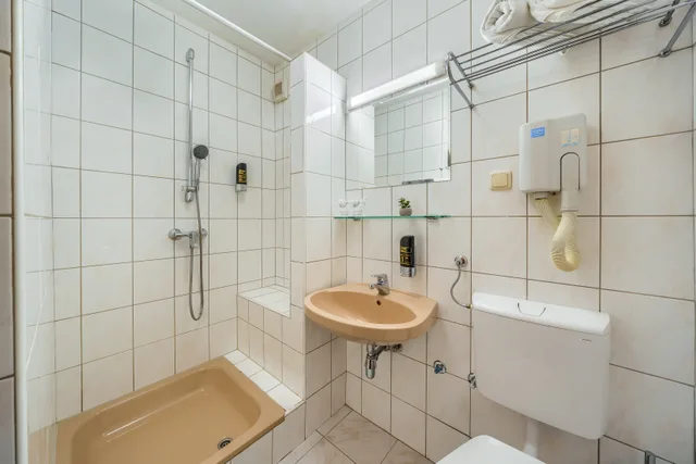 غرفة بسرير مزدوج أو سريرين منفصلين بشرفة، Hotel Alkar 7/7