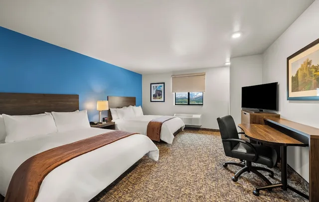 room, 2 queen beds, accessible, My Place Hotel-Colorado Springs Co 4/10