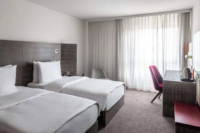 غرفة قياسية، PENTAHOTEL WIESBADEN 1/8