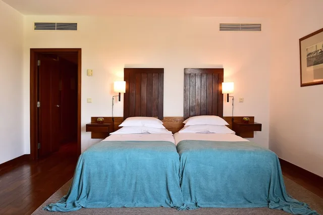 غرفة عائلية بسرير مزدوج، Pousada Castelo de Alcacer Do Sal 3/7