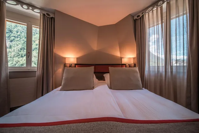 غرفة ملكية كلاسيكية بسرير كينج، Hotel Royal St Georges Interlaken MGallery 5/10