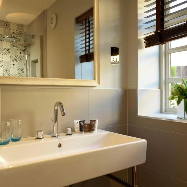 غرفة سوبيريور بسرير مزدوج، Wentbridge House Hotel 4/6