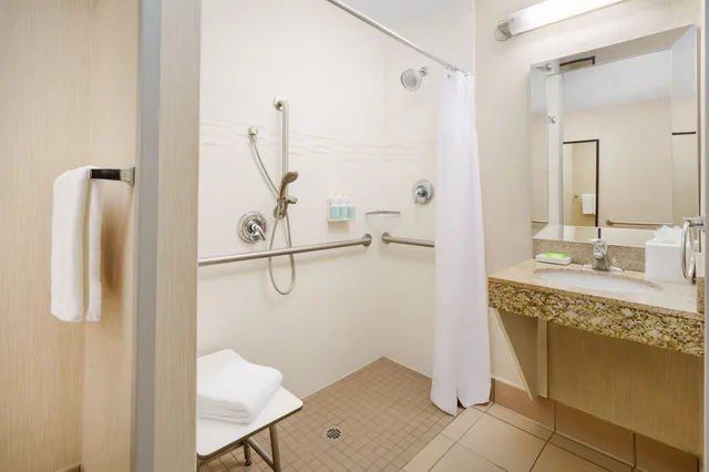 استوديو بسرير كوين لذوي الإعاقة، Residence Inn by Marriott San Jose 2/2