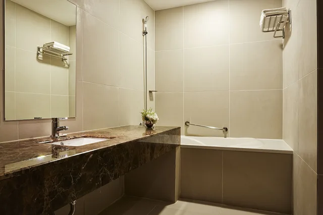 غرفة بريميوم ركنية بسرير مزدوج بإطلالة على المدينة، Hotel Square Ansan 4/4