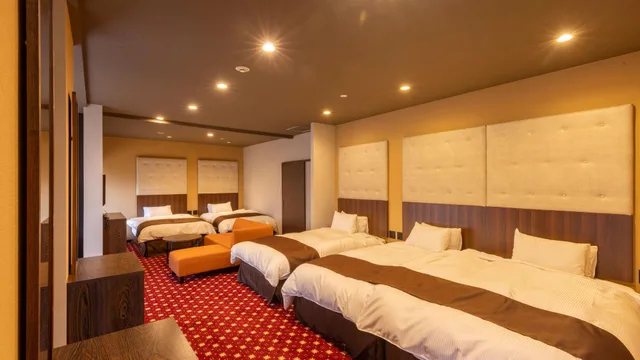 غرفة بخمسة أسرّة، HANAMAKI ONSEN HOTEL KOYOKAN 1/1