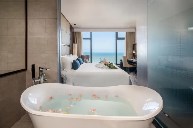 غرفة بسرير كينج بإطلالة على البحر، Minh Toan Safi Ocean Hotel 7/10
