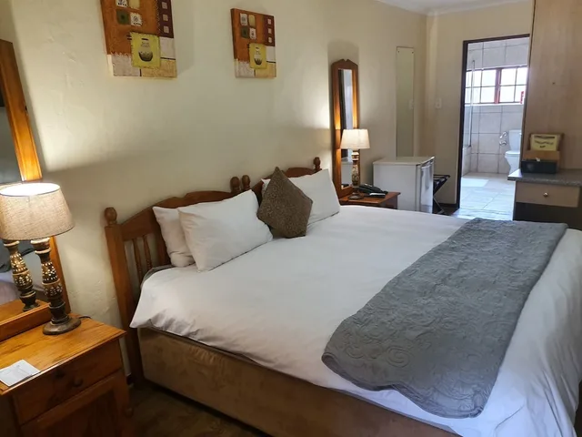 غرفة قياسية بسرير مزدوج، Mannah Guest Lodge 1/3