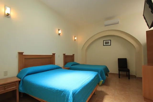 غرفة ثلاثية، Hotel Santa Rita 5/7