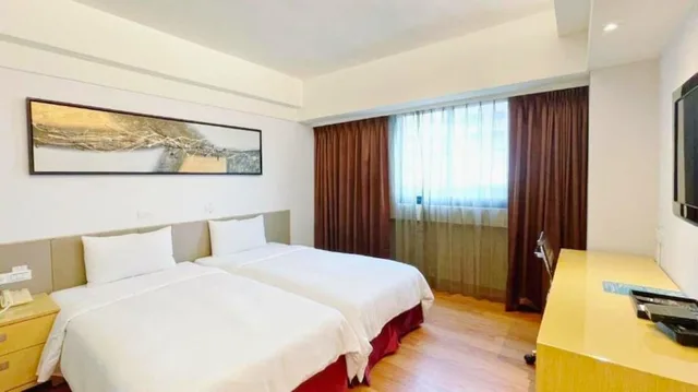 غرفة بسريرين منفصلين، Delton Hotel 5/10