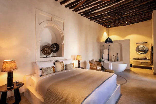 غرفة سوبيريور بسرير كينج، The Neela Boutique Hotel Stone Town 5/9
