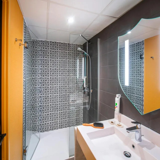 غرفة عائلية، Ibis Styles Carcassonne La Cite 4/10
