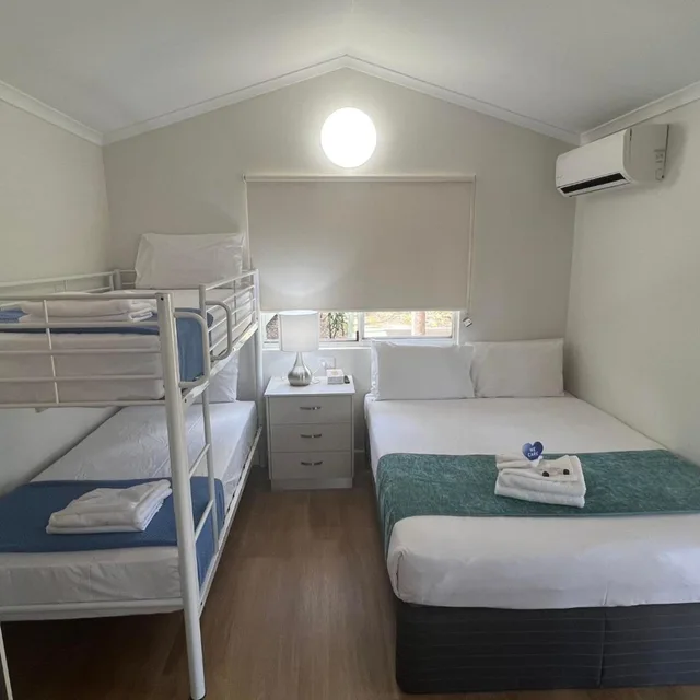غرفة قياسية رباعية، DARWIN FREESPIRIT RESORT 2/7
