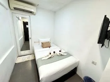 غرفة قياسية مفردة، Swiss Hotel 2/2
