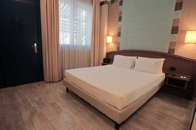 Style, Economy, Single, Double Bed, Ground Floor، Welcome Hotel 1/7