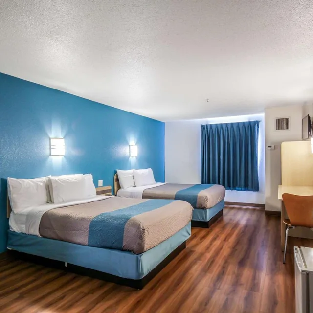 جناح ديلوكس بسرير كوين، Motel6 New Braunfels, TX 4/6