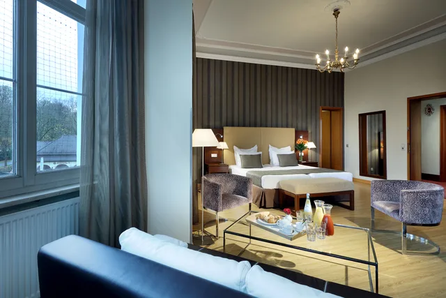 Junior Suite, Queen Bed, Eurostars Park Maximilian 3/3