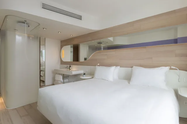 غرفة بريميوم بسرير كينج، voco Milan-Fiere, an IHG Hotel 5/9