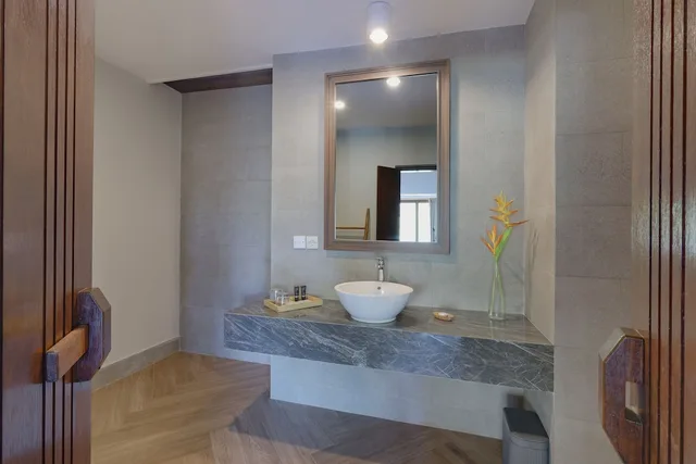 غرفة ديلوكس بسرير مزدوج، Royal Regantris Villa Karang 10/10