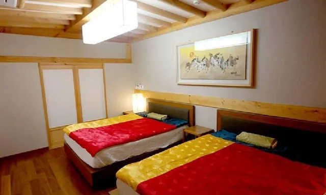 جناح عائلي بسريرين مزدوجين، Gyeongju Hwangnamkwan Hanok Hotel 1/1