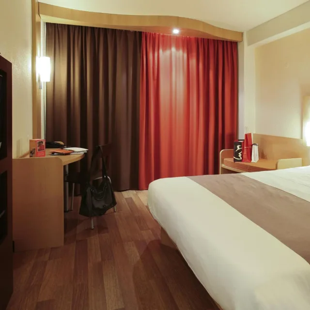 Standard, Double Bed, Ibis Braga 4/10