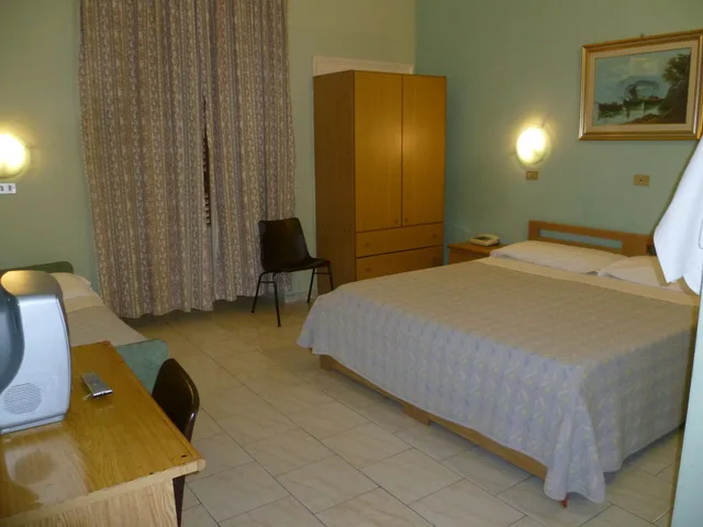 غرفة بسرير كوين، Hotel Pensione Romeo 2/2