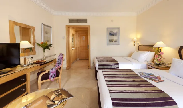 غرفة بسريرين منفصلين بإطلالة على البحر، Savoy Sharm El Sheikh 3/5