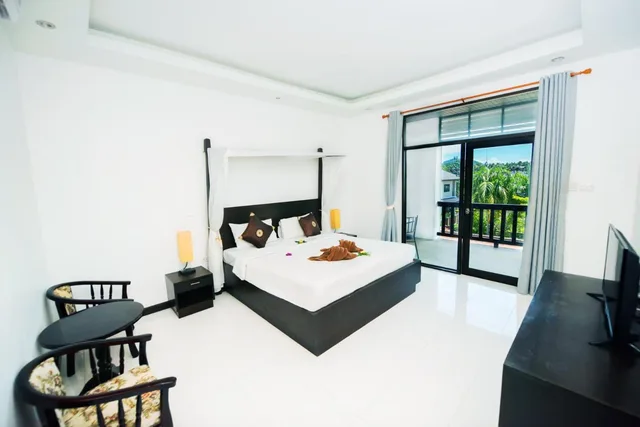 غرفة بسرير مزدوج بإطلالة على المسبح، Monaburi Boutique Resort 4/9