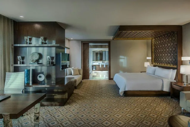 1 Bedroom, Presidential, Suite, King Bed, Santovi View, Sofa، JW MARRIOTT HOTEL SANTO DOMINGO 1/4