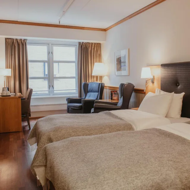 غرفة بسريرين منفصلين، Home Hotel With 1/6