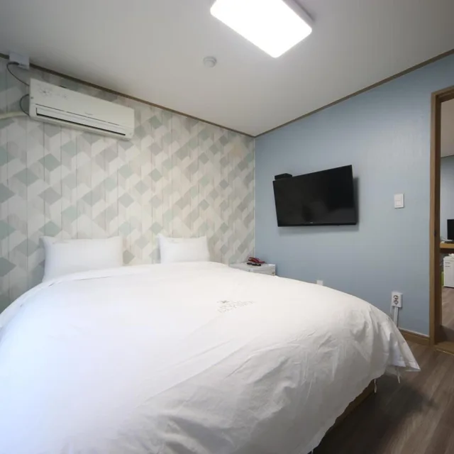 جناح بغرفتي نوم، Elysee Hotel 1/10