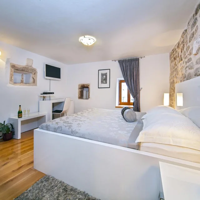 غرفة كومفورت بسرير مزدوج، Villa Split Heritage Hotel 1/10