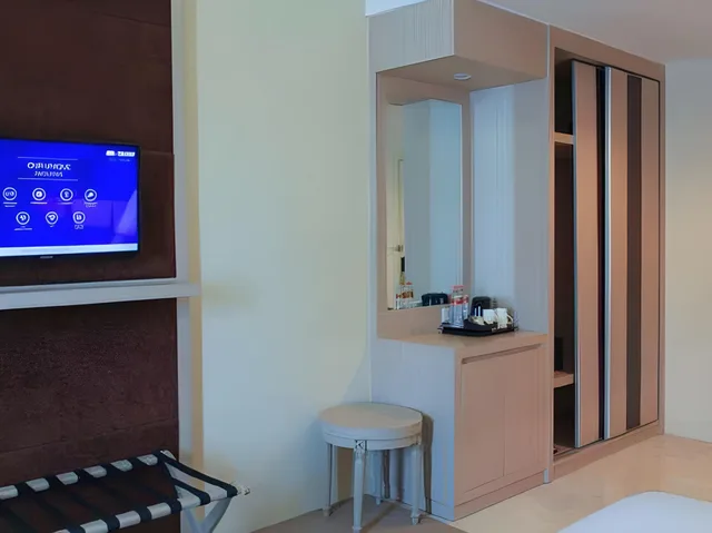 غرفة قياسية، W Three Premier Hotel Makassar 2/2