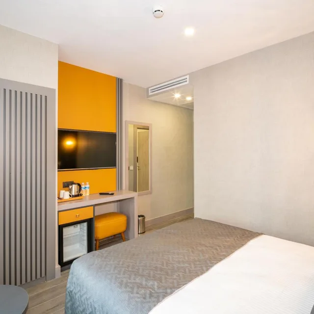 غرفة سوبيريور بسرير كينج، Icon Hotel Bomonti Istanbul 5/6