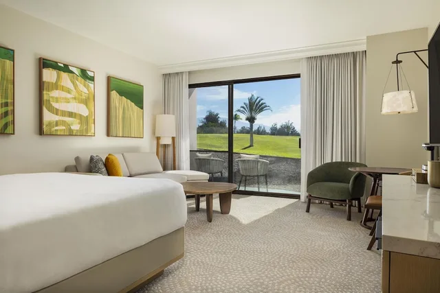 Room, 2 Queen Beds, Resort View, Bathtub, Accessible، Hilton Waikoloa Village 1/6