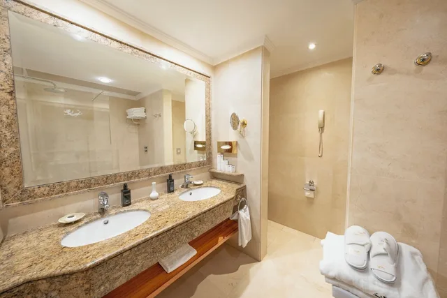 غرفة ديلوكس بسريرين منفصلين، Hotel Botanico and The Oriental Spa Garden 3/3