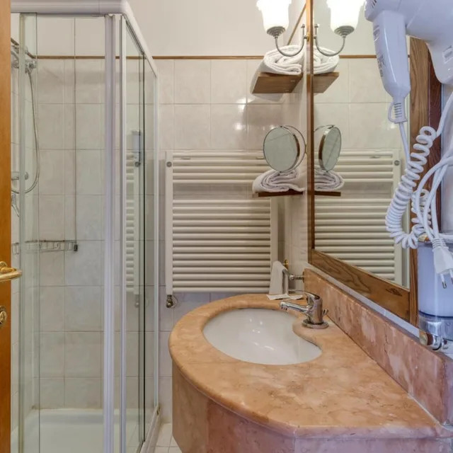 غرفة سوبيريور بسرير مزدوج، Primotel Brescia 6/10