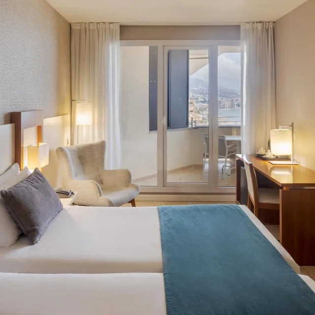 Room, Double or Twin Bed, Side Sea View، Ilunion Fuengirola 8/10