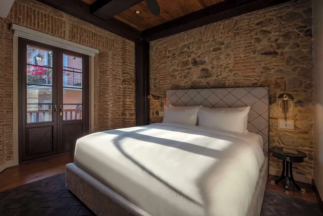 غرفة بسرير كوين بإطلالة على الفناء، Hotel La Compania In The Unbound Collection By Hyatt 6/8